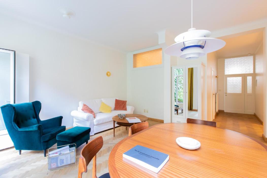 Pauline Loveling Apartment With Quiet Garden And 2 Bathrooms Антверпен Екстериор снимка