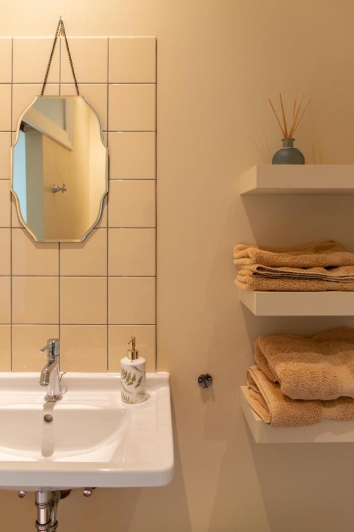 Pauline Loveling Apartment With Quiet Garden And 2 Bathrooms Антверпен Екстериор снимка